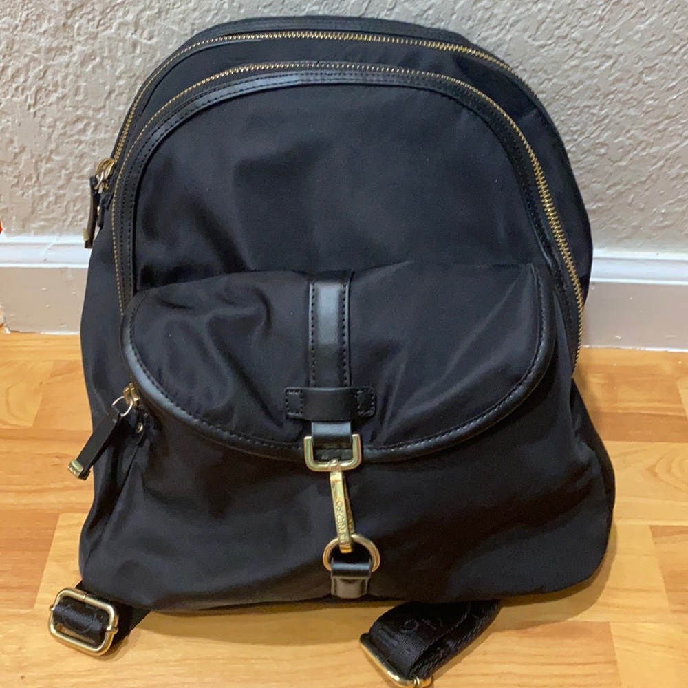 CALVIN KLEIN⦂ BACKPACK 🎒